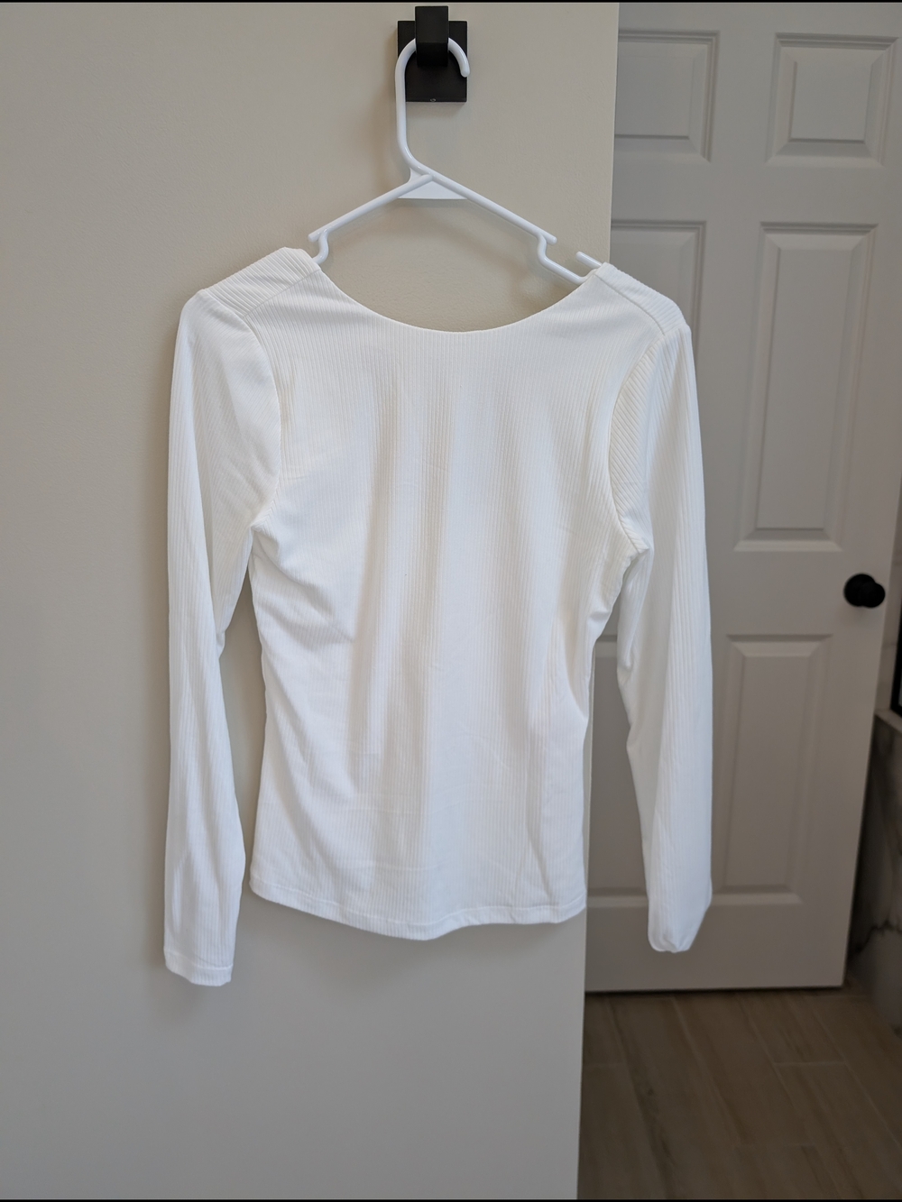 nine britton White Ribbed Long Sleeve Top